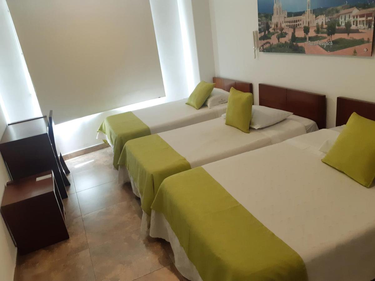 Hotel Milan ドゥイタマ エクステリア 写真